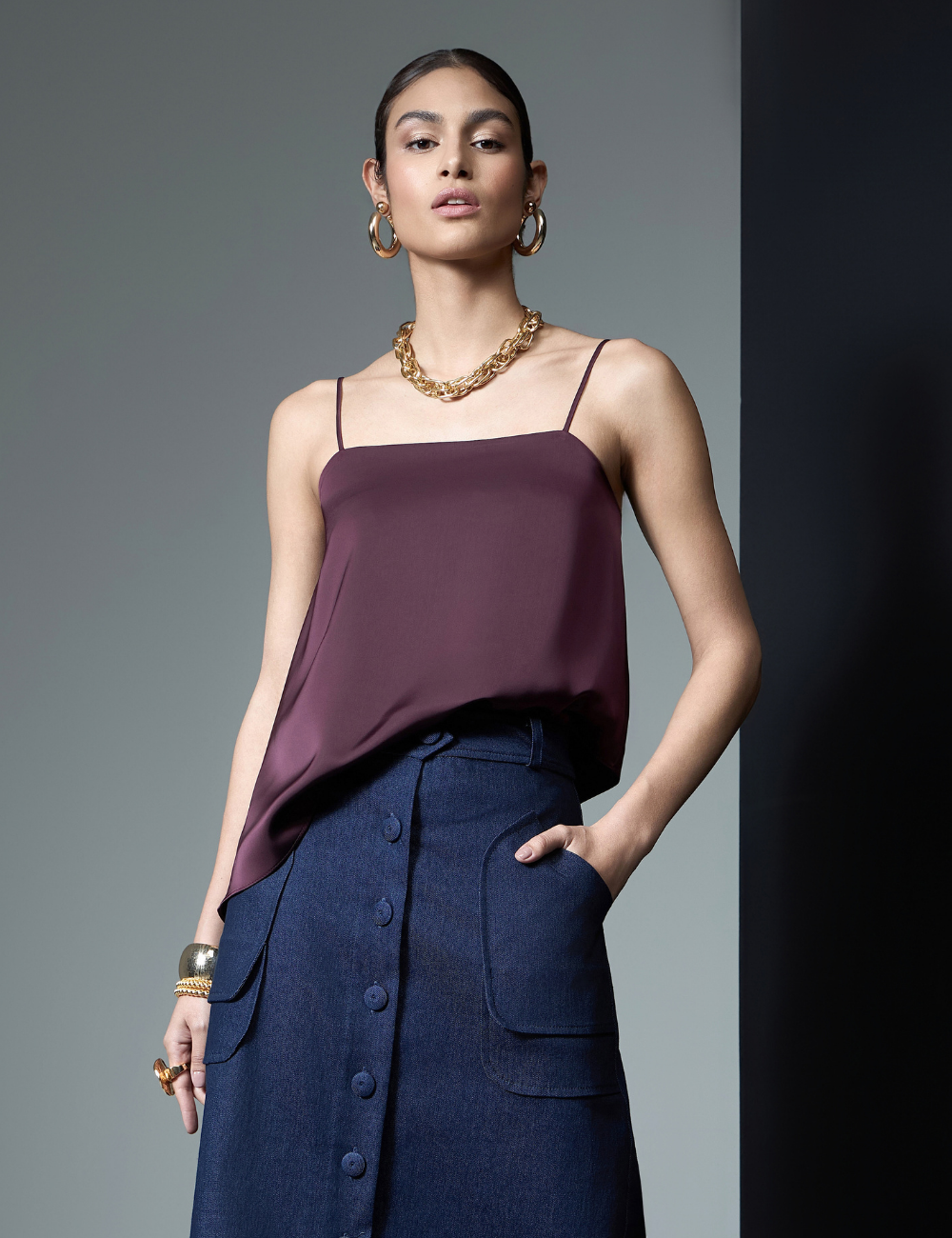 Blusa Roxa com Alcinhas em Cetim