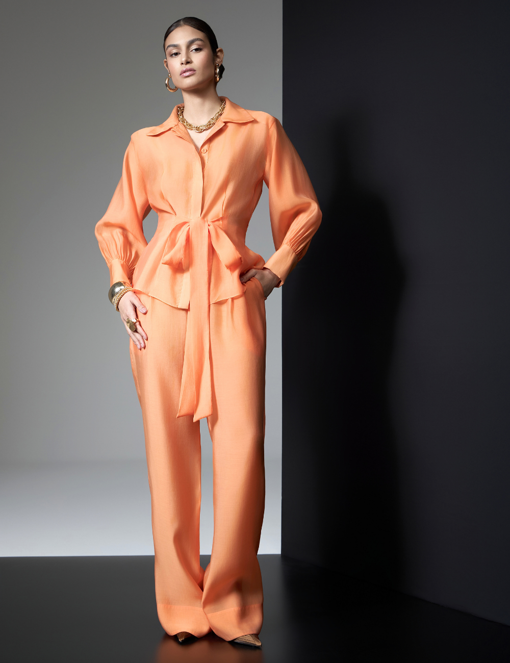 Calça Reta Laranja com Bolsos