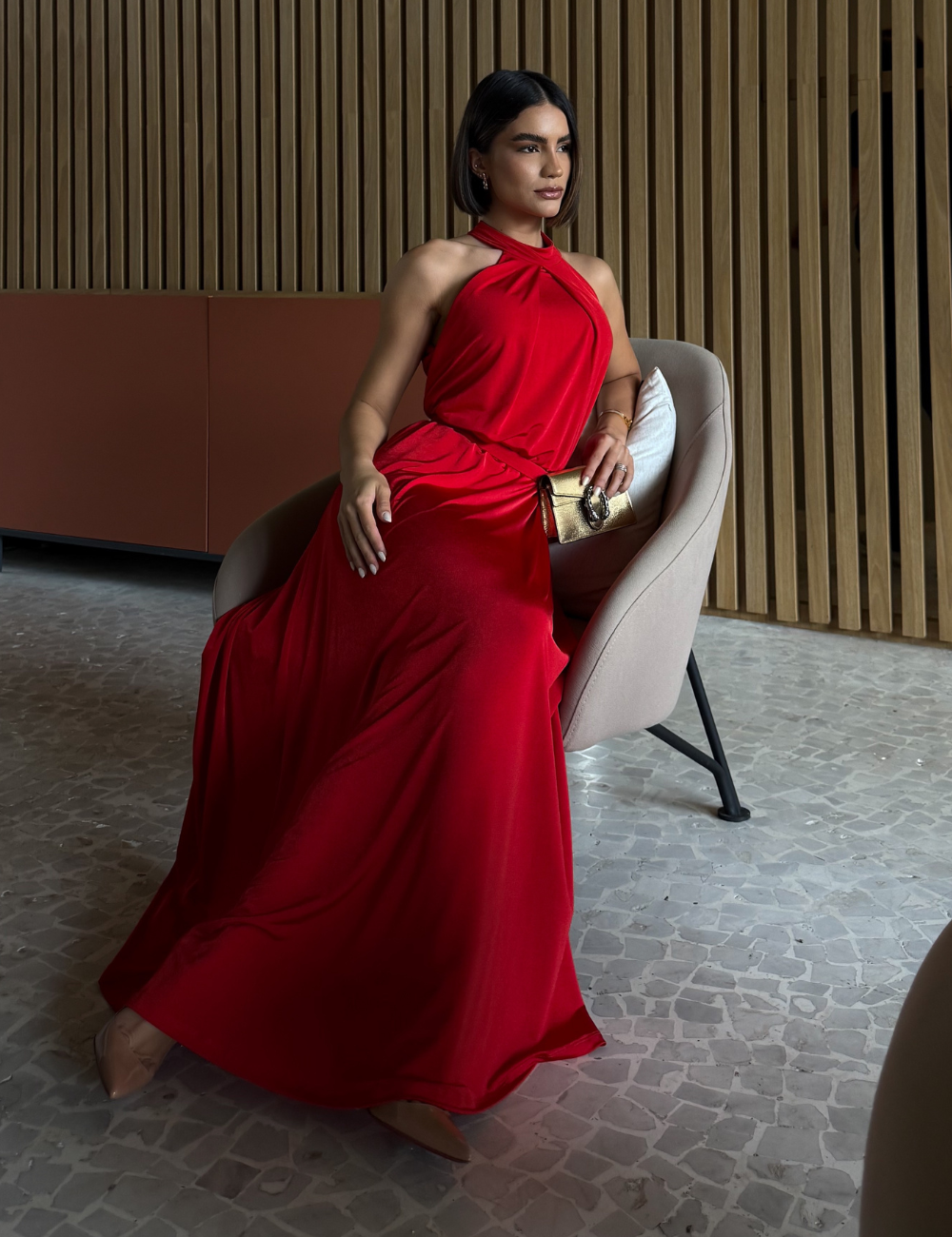 Vestido Longo Vermelho com Faixa em Jersey