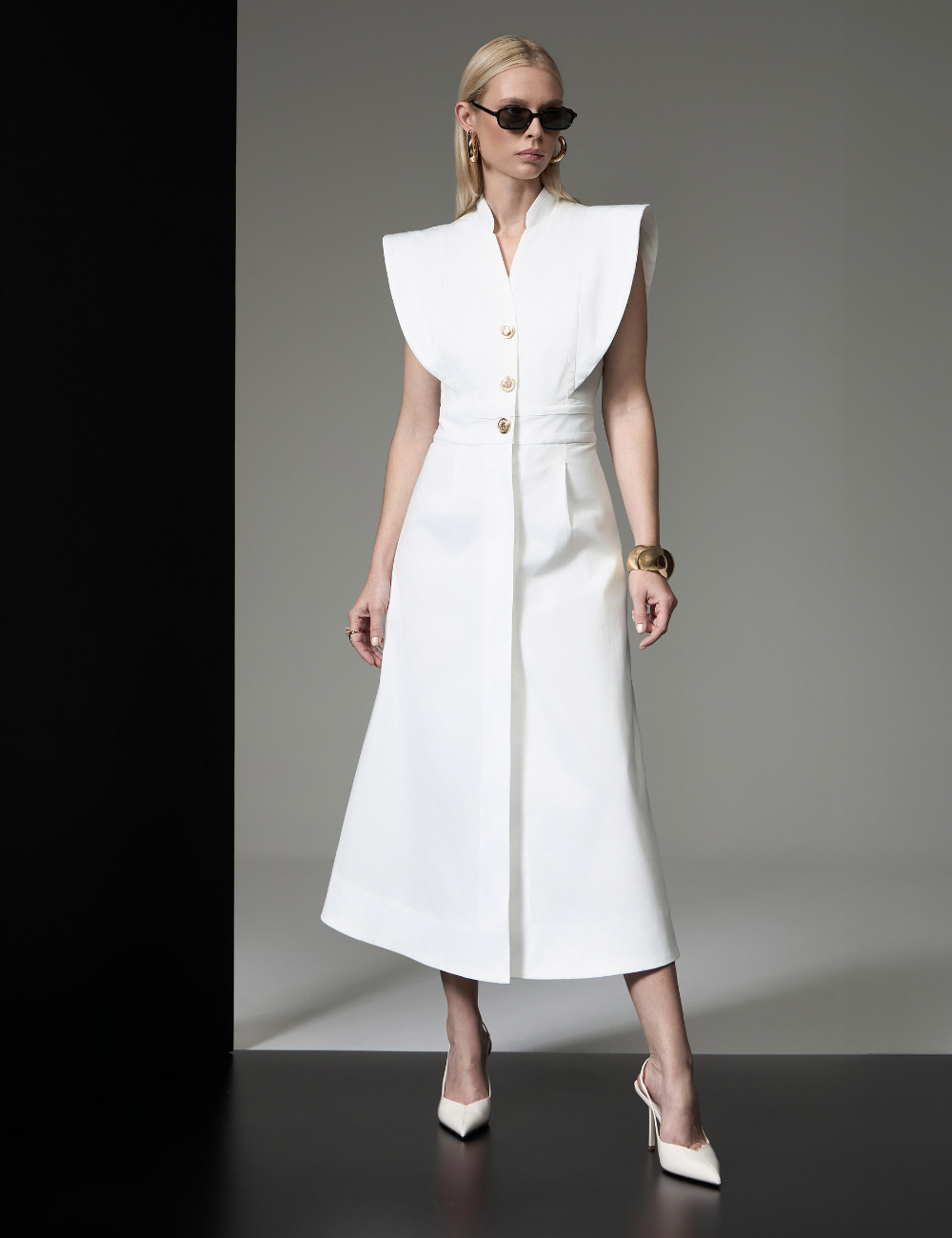 Chemise Off White com Botões Dourados