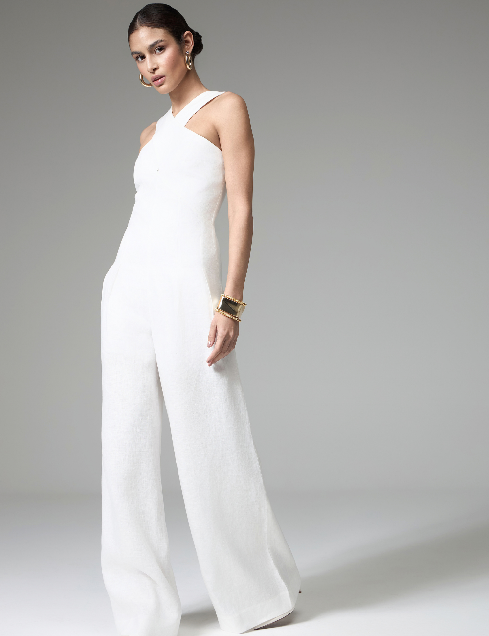 Macacão Off White em Linho