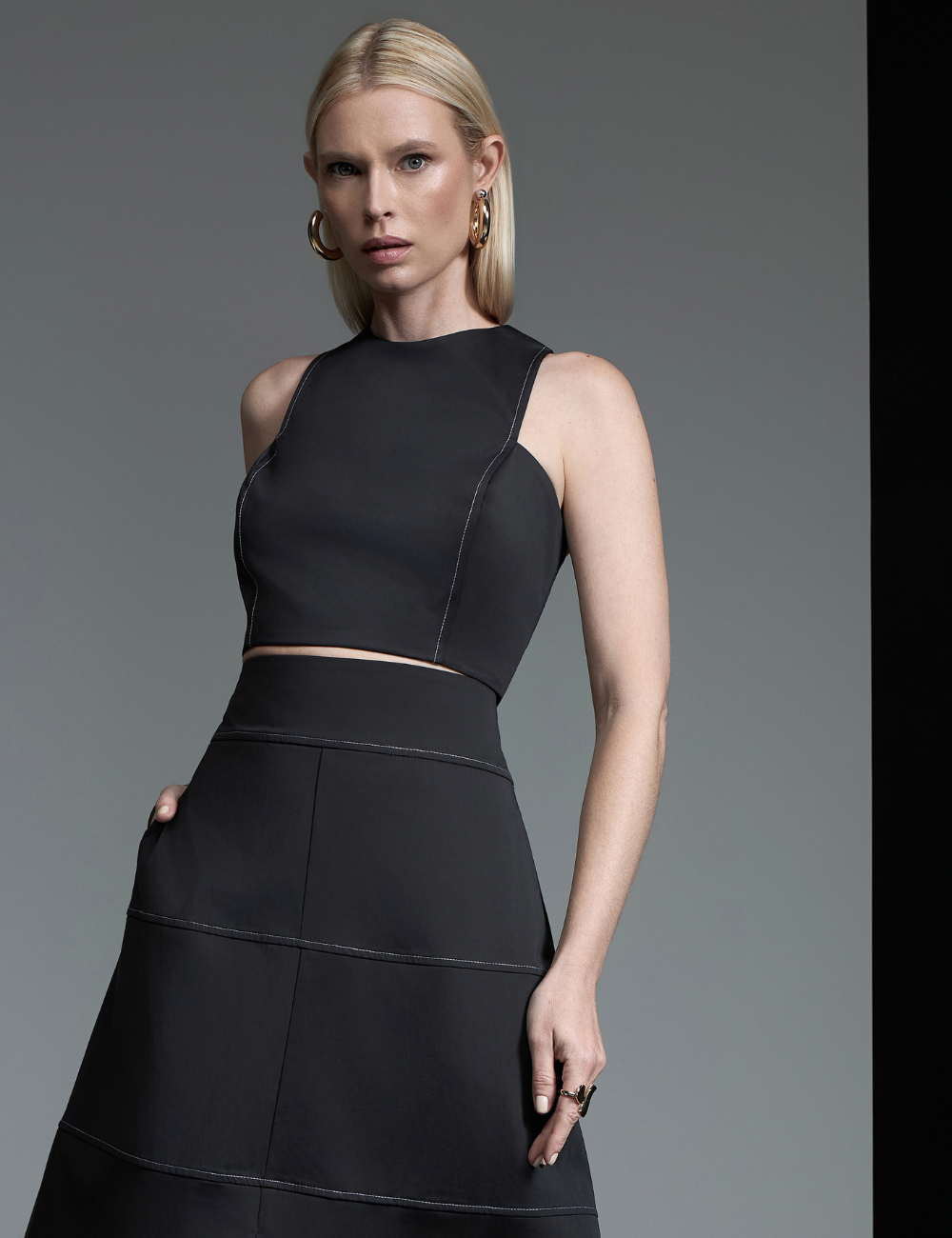 Top Cropped Pespontado Preto