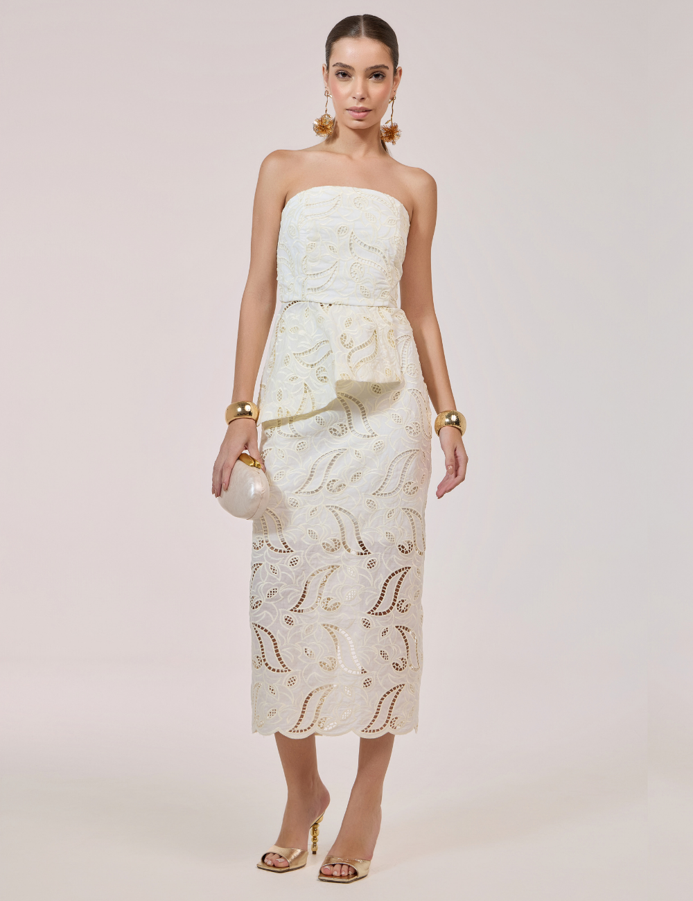 Conjunto Off White com Bordados