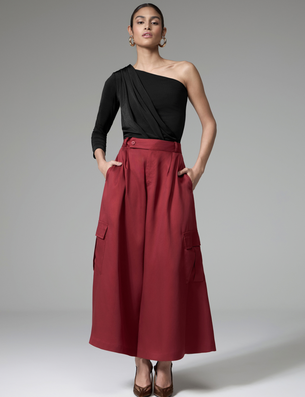 Body Preto Ombro Único em Jersey