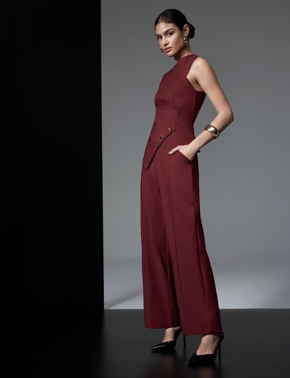 Conjunto Assimétrico Vinho com Botões