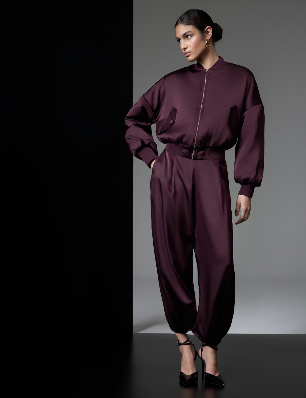 Jaqueta Bomber Roxa em Cetim