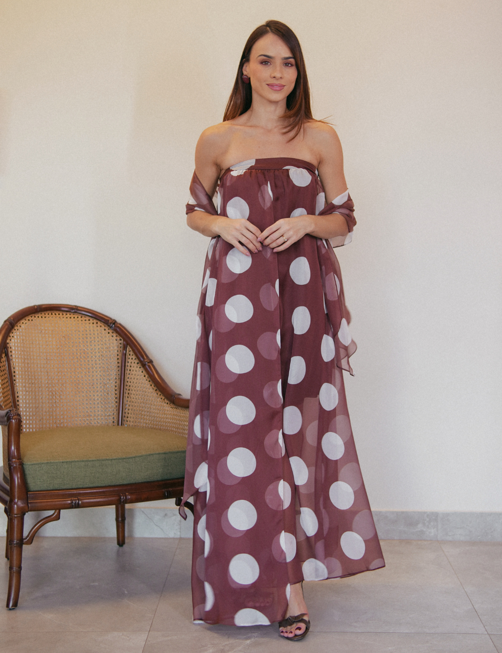 Vestido Longo Marrom Sem Alças Poás