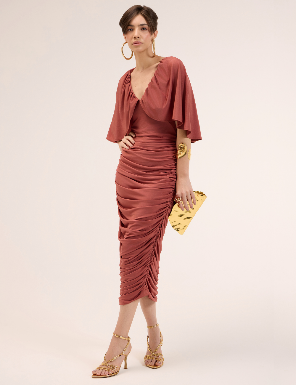 Vestido Caramelo Midi com Franzidos