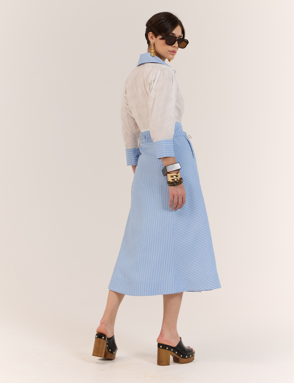 Chemise Midi com Bordados e Listras