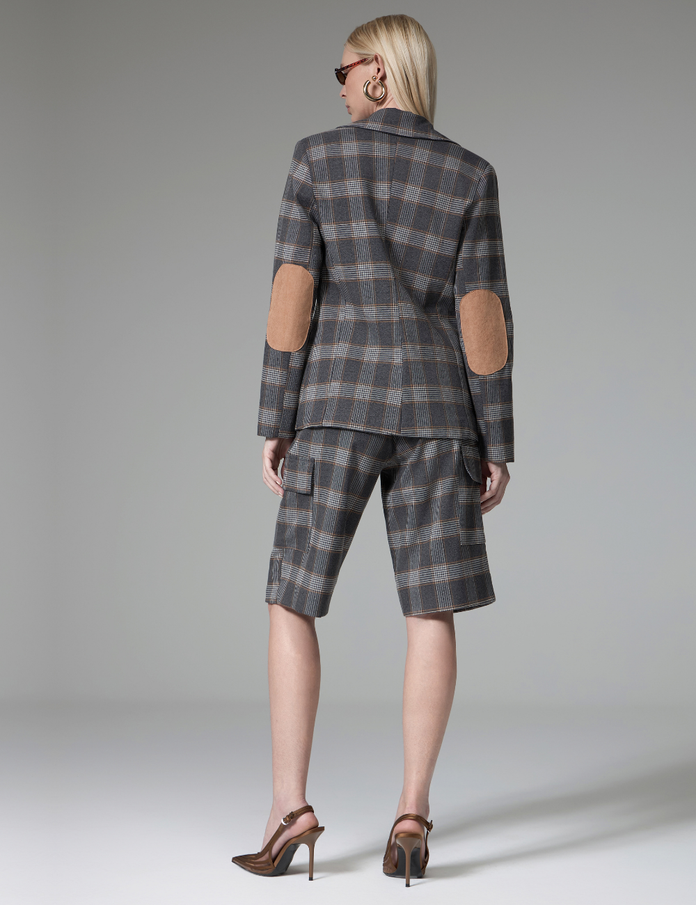 Bermuda Xadrez com Bolsos