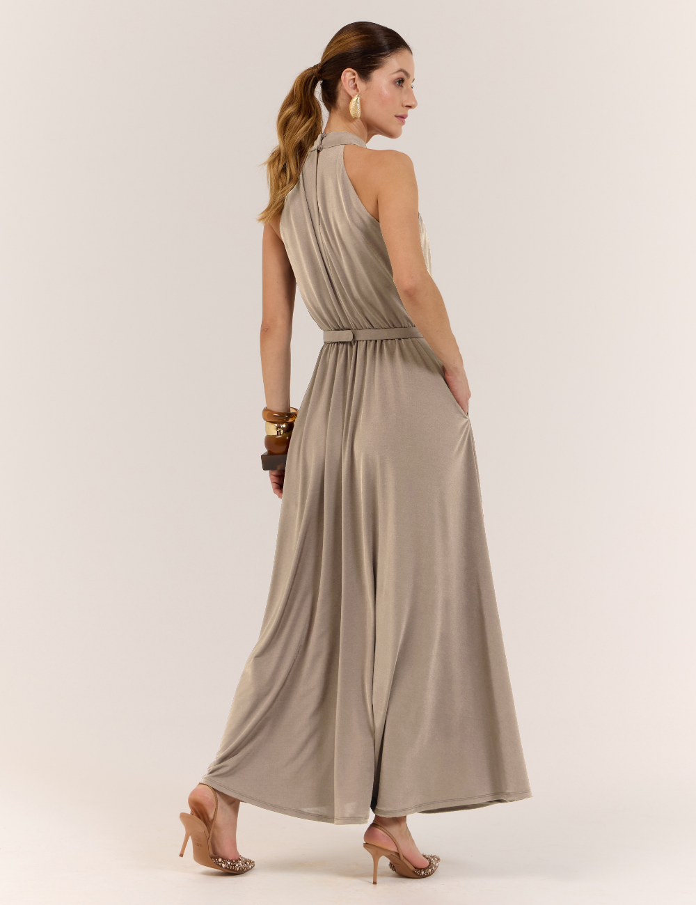 Vestido Longo Prata com Faixa em Jersey