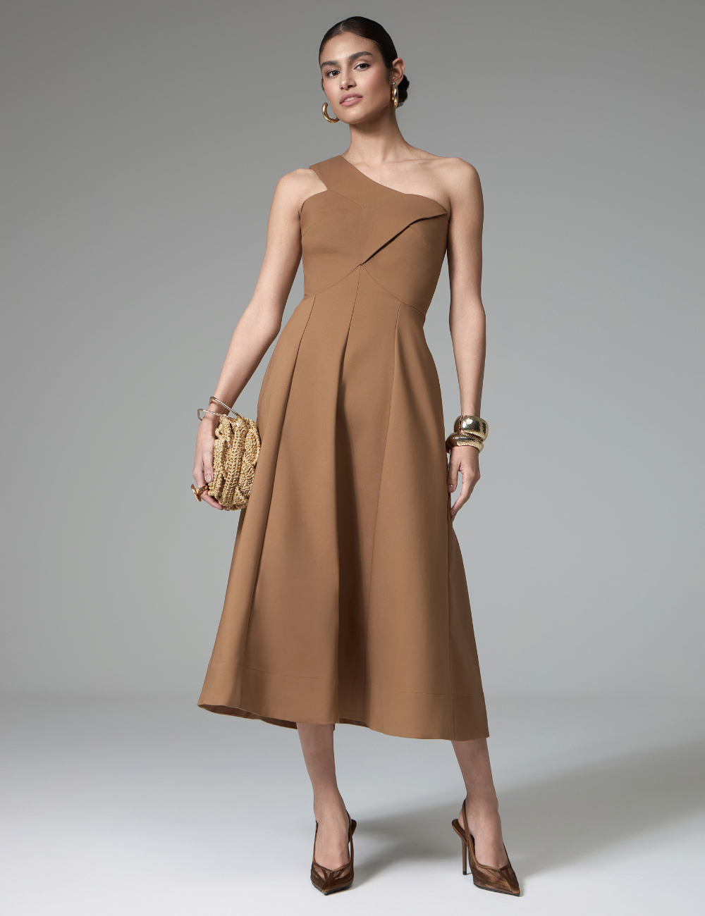 Vestido Midi Caramelo Ombro Único