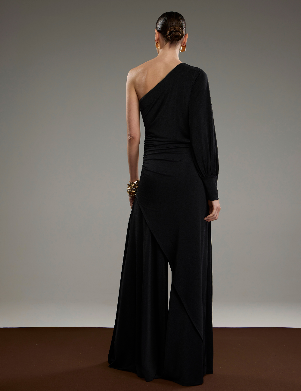 Conjunto Preto Assimétrico em Jersey