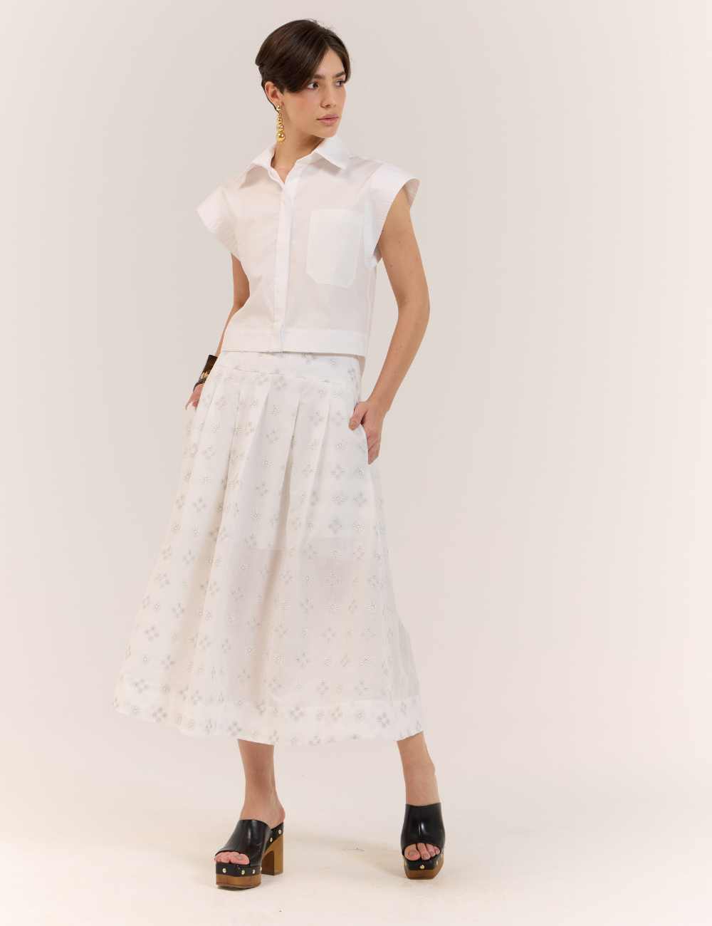 Saia Midi Off White Bordada