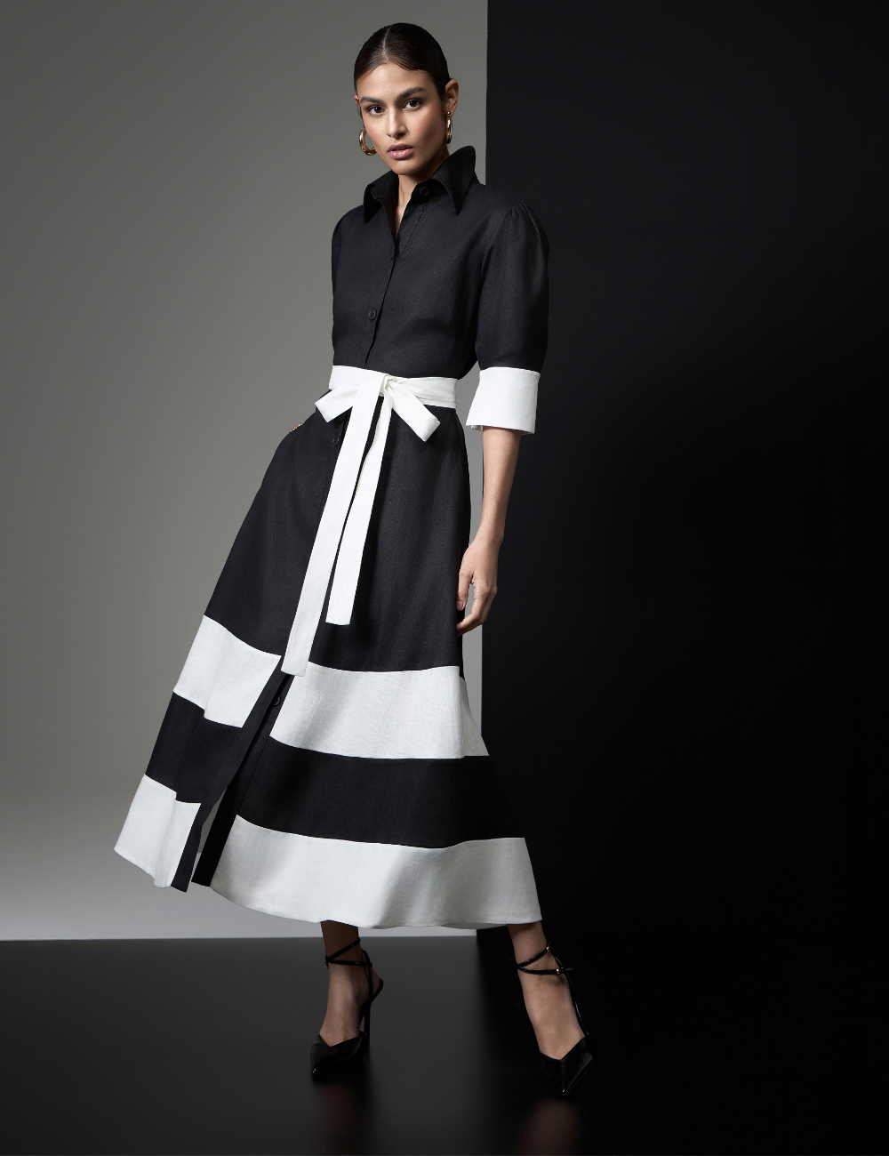 Chemise Preta em Linho com Faixa