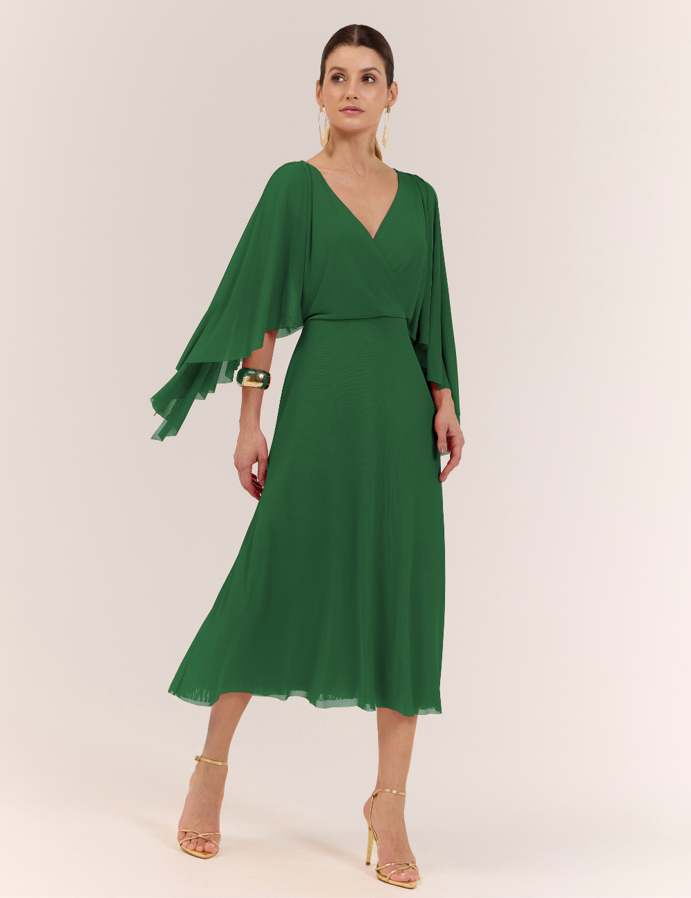 Vestido Midi Verde Transpassado em Tule