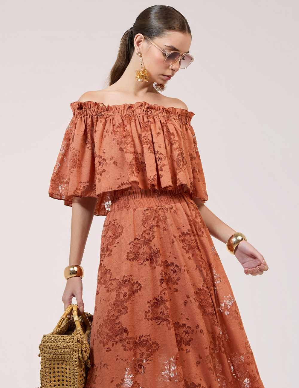 Vestido Terracota em Renda
